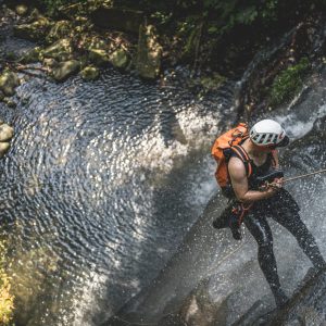 canyoning rappel