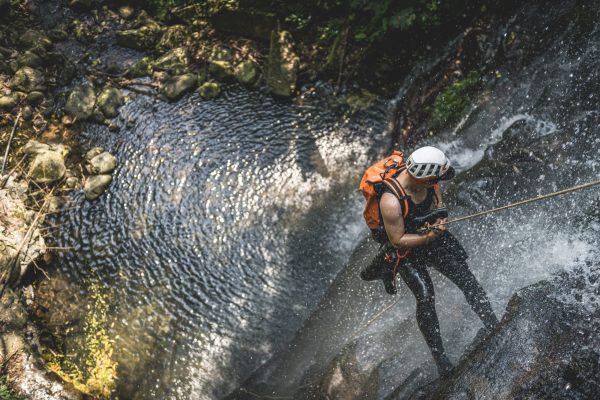 canyoning rappel